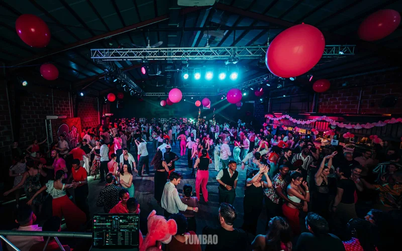 Pink'Tolosa 2027 - Ambiance festive du festival de salsa